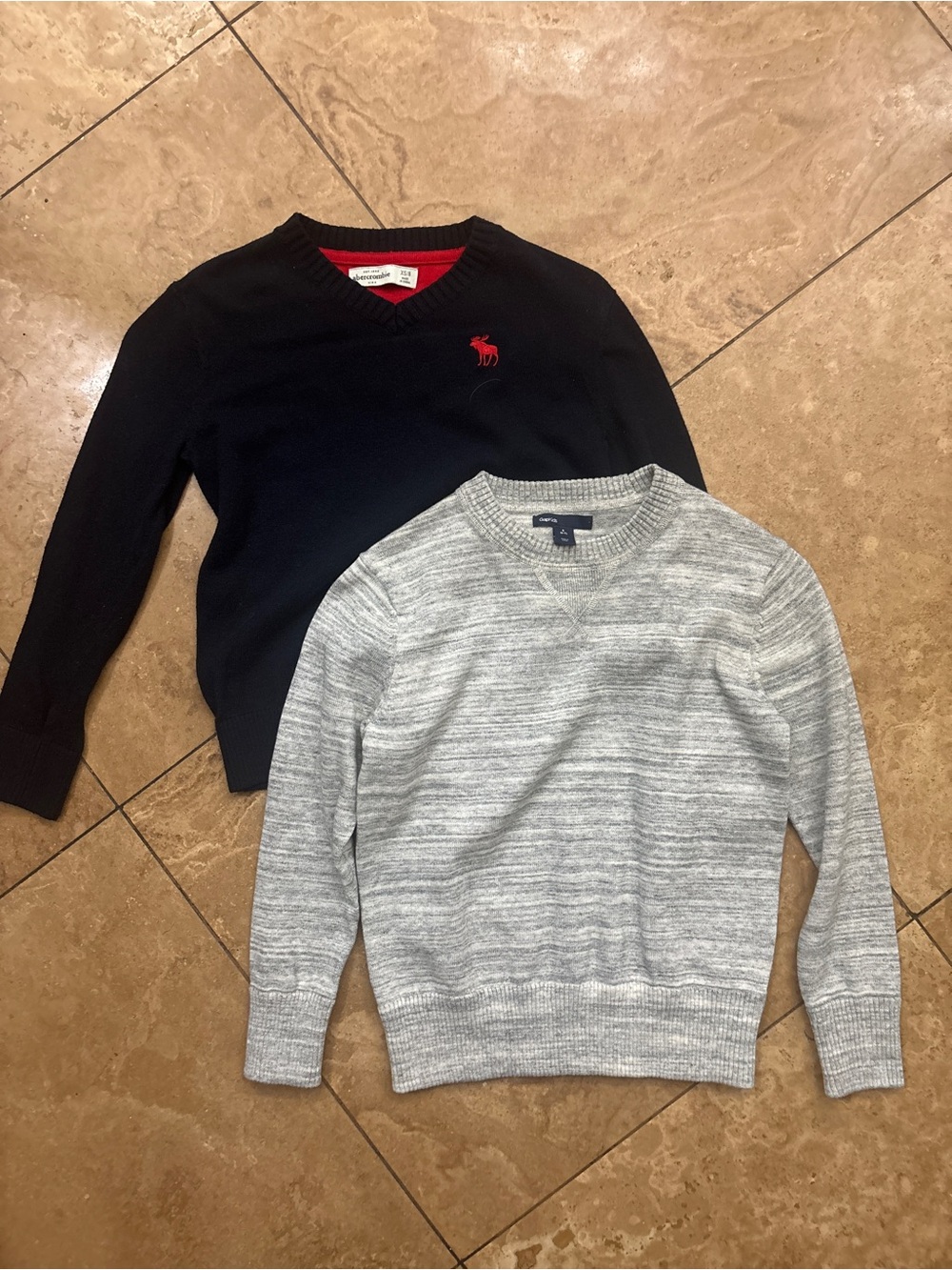 GAP Navy V-Neck Sweater with Red Logo and Light Gray Crewneck Sweater - Men